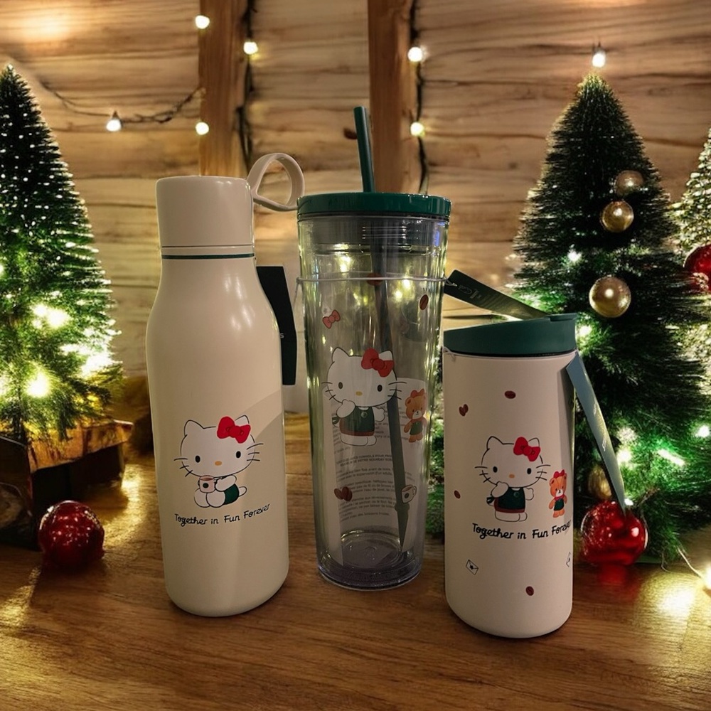 Hello Kitty x Starbucks tumbler bundle